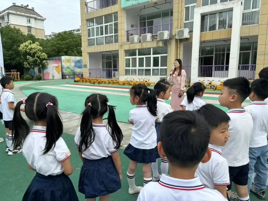 【幼小衔接】走进小学,体验成长——无为市南惠幼儿园教育集团本部大班组参观小学活动 第40张 【幼小衔接】走进小学,体验成长——无为市南惠幼儿园教育集团本部大班组参观小学活动 第40张