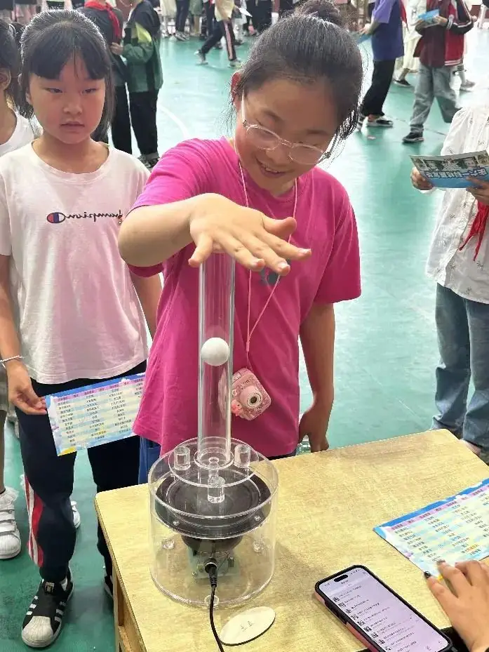 “家门口青少年宫”活动走进岩山小学、宁围小学新华校区、义桥二小、凤标小学和通惠小学 第17张 “家门口青少年宫”活动走进岩山小学、宁围小学新华校区、义桥二小、凤标小学和通惠小学 第17张