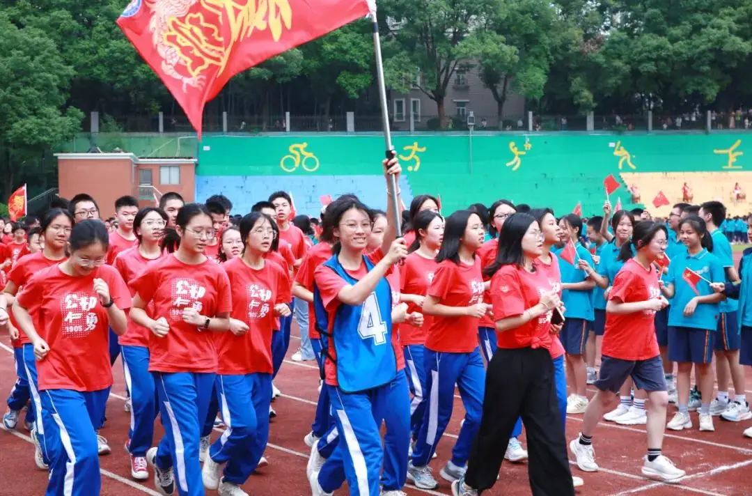 中考必胜 华益必胜 | 学校举行“激扬青春 决胜中考” 中考加油活动 第20张 中考必胜 华益必胜 | 学校举行“激扬青春 决胜中考” 中考加油活动 第20张