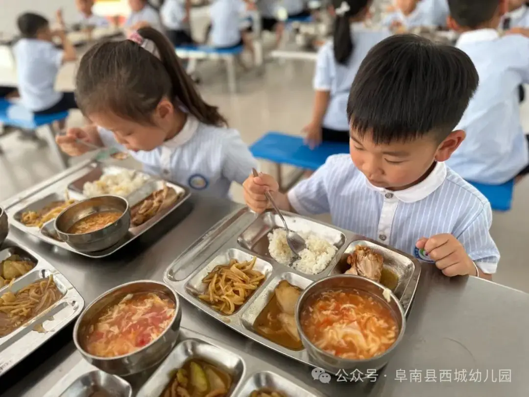 【学前教育宣传月】“初探小学 礼遇成长”——阜南县西城幼儿园大班组参观小学活动 第50张 【学前教育宣传月】“初探小学 礼遇成长”——阜南县西城幼儿园大班组参观小学活动 第50张