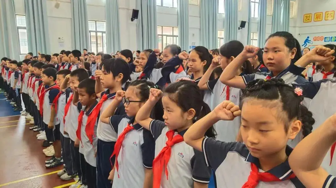 【榕文快讯】红领巾爱祖国——中兴小学开展庆“六·一”系列活动 第13张 【榕文快讯】红领巾爱祖国——中兴小学开展庆“六·一”系列活动 第13张