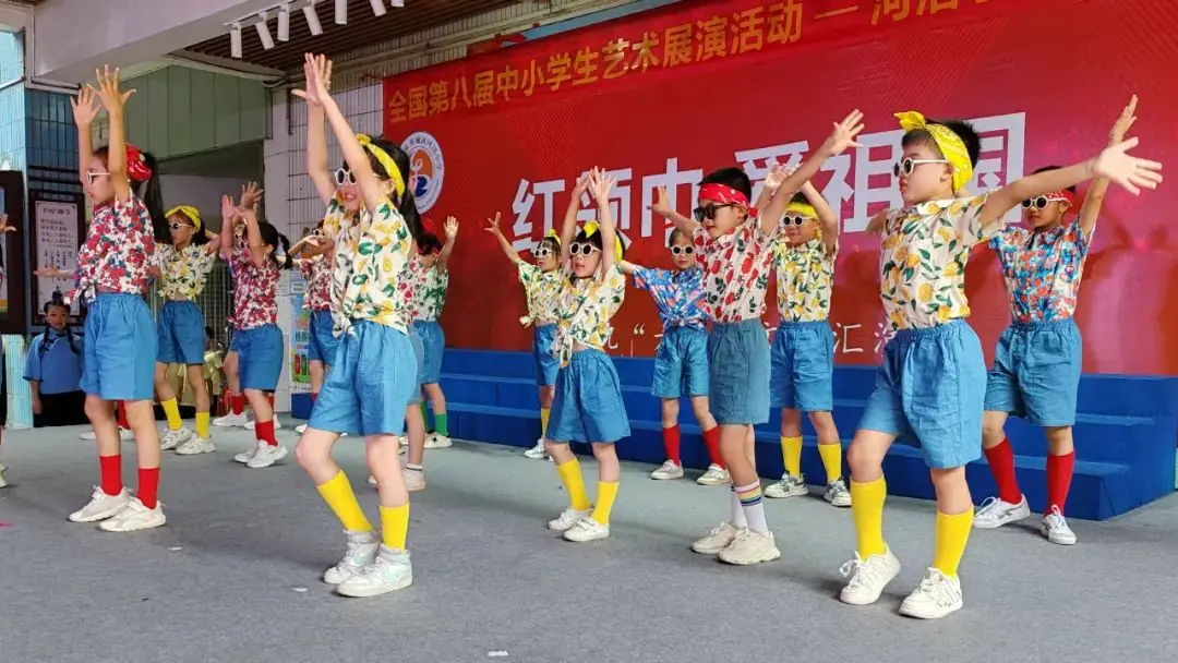 河滘小学第八届校园艺术展演暨庆“六一”系列活动圆满举行 第16张