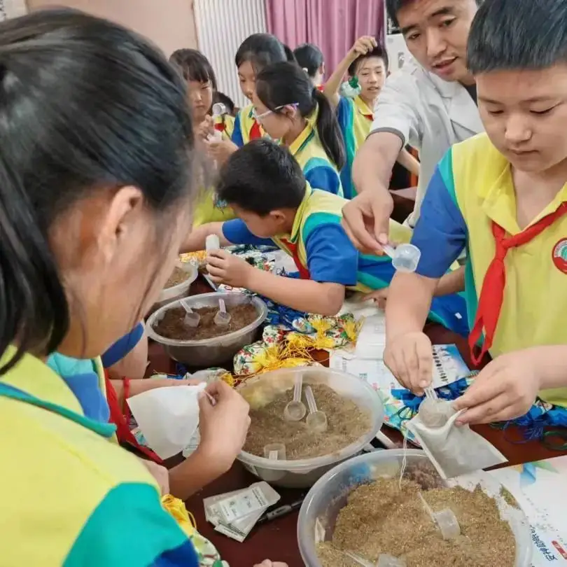 童年愉悦 快乐成长——桥梓镇中心小学2024年“六一”庆祝活动 第39张 童年愉悦 快乐成长——桥梓镇中心小学2024年“六一”庆祝活动 第39张