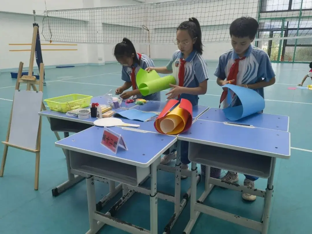 丹寨县城关第一小学第十四周要闻回顾 第32张 丹寨县城关第一小学第十四周要闻回顾 第32张