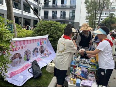 童心童趣 “蚁”探究竟——绵阳市塘汛小学举行小蚂蚁嘉年华之一年级蚂蚁集市 第13张 童心童趣 “蚁”探究竟——绵阳市塘汛小学举行小蚂蚁嘉年华之一年级蚂蚁集市 第13张
