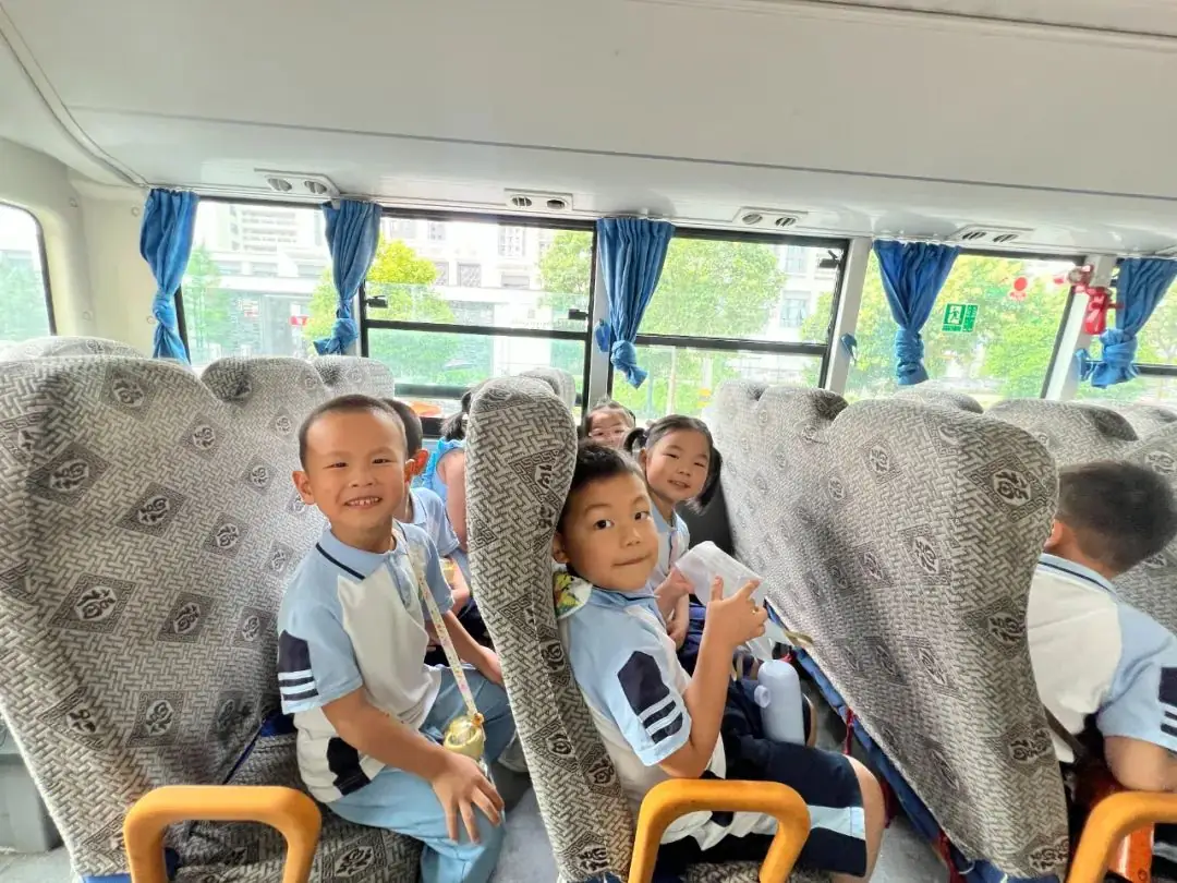 【幼小衔接】 初探小学 “幼”见成长——春溪集幼儿园大班走进小学 第11张 【幼小衔接】 初探小学 “幼”见成长——春溪集幼儿园大班走进小学 第11张