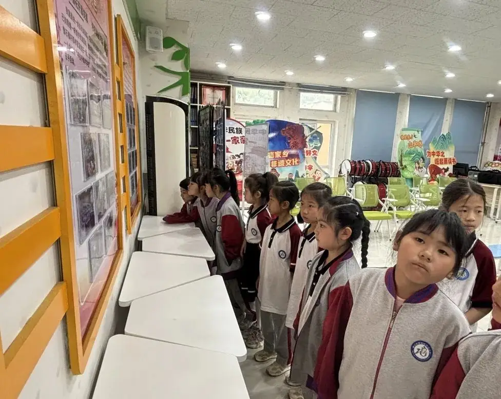 【万达小学·队前教育】长在红旗下 逐梦新时代——万达小学开展系列队前教育活动 第12张 【万达小学·队前教育】长在红旗下 逐梦新时代——万达小学开展系列队前教育活动 第12张