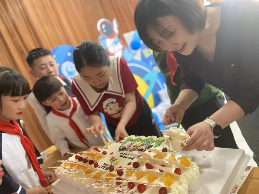 【实小教育集团•城港小学】“拾”级而上,快乐成长——城港小学三年级成长仪式 第19张