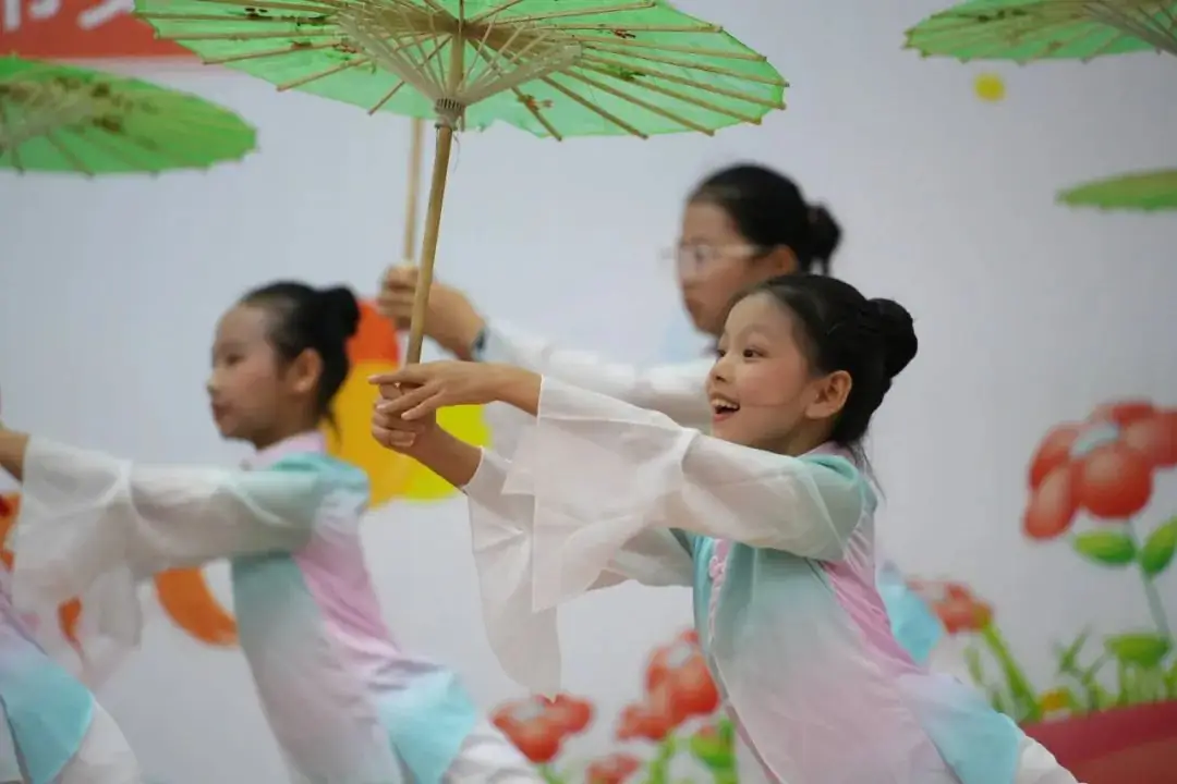 【白濠小学•节日】童心向党 筑梦未来——白濠小学2024年六一儿童节系列活动 第17张 【白濠小学•节日】童心向党 筑梦未来——白濠小学2024年六一儿童节系列活动 第17张