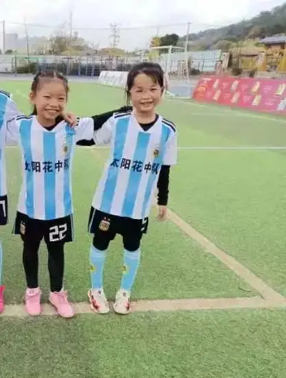 【榜样的力量】2024年黎明湖小学十佳阳光学生展示⑤ 第15张 【榜样的力量】2024年黎明湖小学十佳阳光学生展示⑤ 第15张