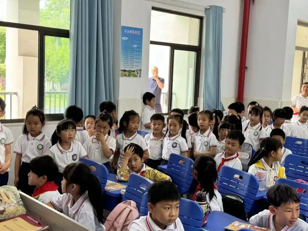 【幼小衔接】走进小学,体验成长——无为市南惠幼儿园教育集团本部大班组参观小学活动 第78张 【幼小衔接】走进小学,体验成长——无为市南惠幼儿园教育集团本部大班组参观小学活动 第78张