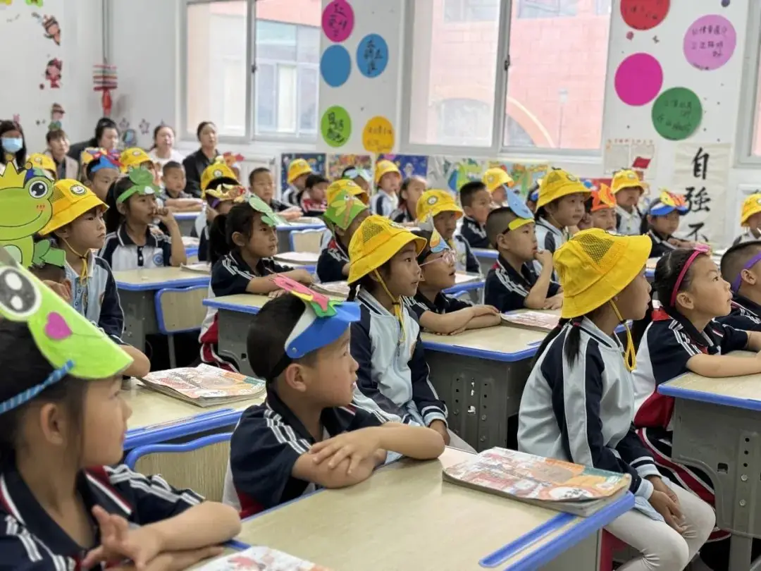 【“趣”探小学 “幼”见成长】—六幼爱之堡幼小衔接系列活动(二) 第15张 【“趣”探小学 “幼”见成长】—六幼爱之堡幼小衔接系列活动(二) 第15张