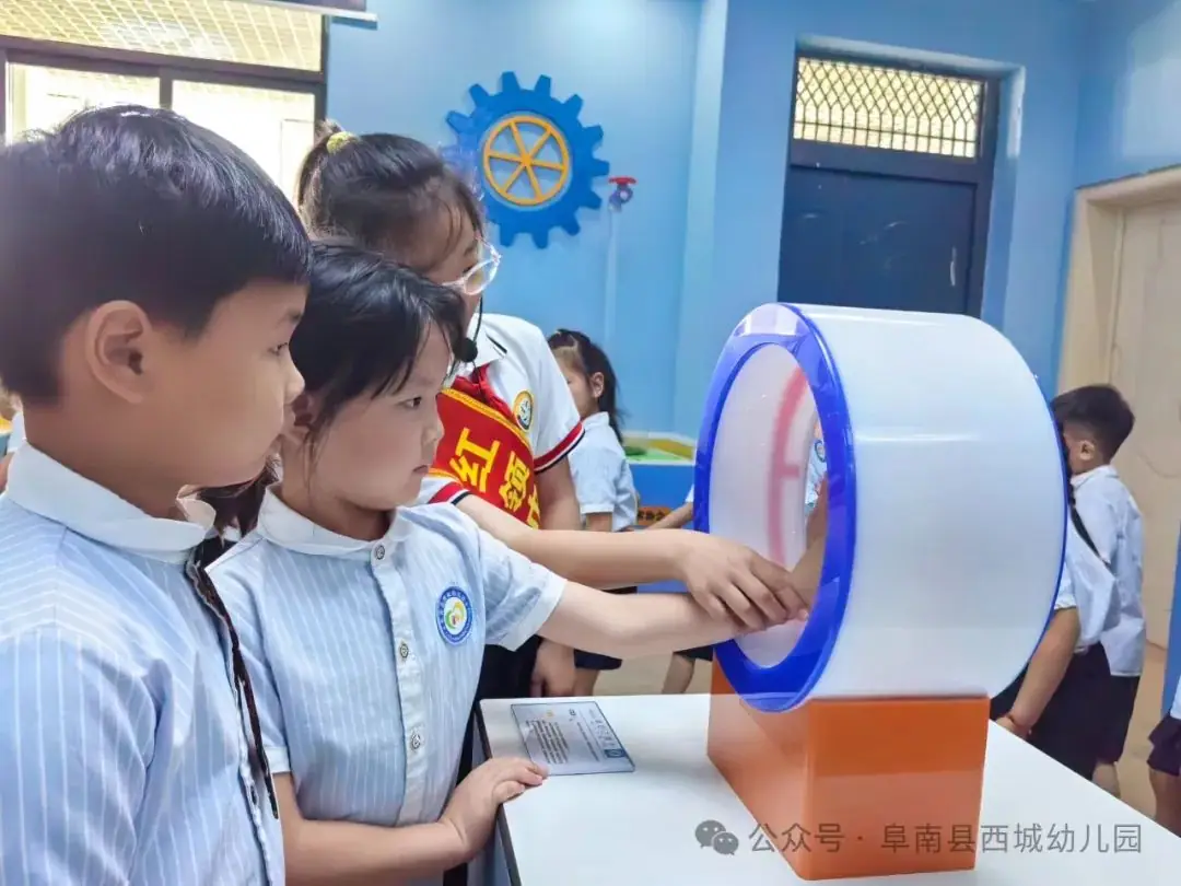 【学前教育宣传月】“初探小学 礼遇成长”——阜南县西城幼儿园大班组参观小学活动 第33张 【学前教育宣传月】“初探小学 礼遇成长”——阜南县西城幼儿园大班组参观小学活动 第33张