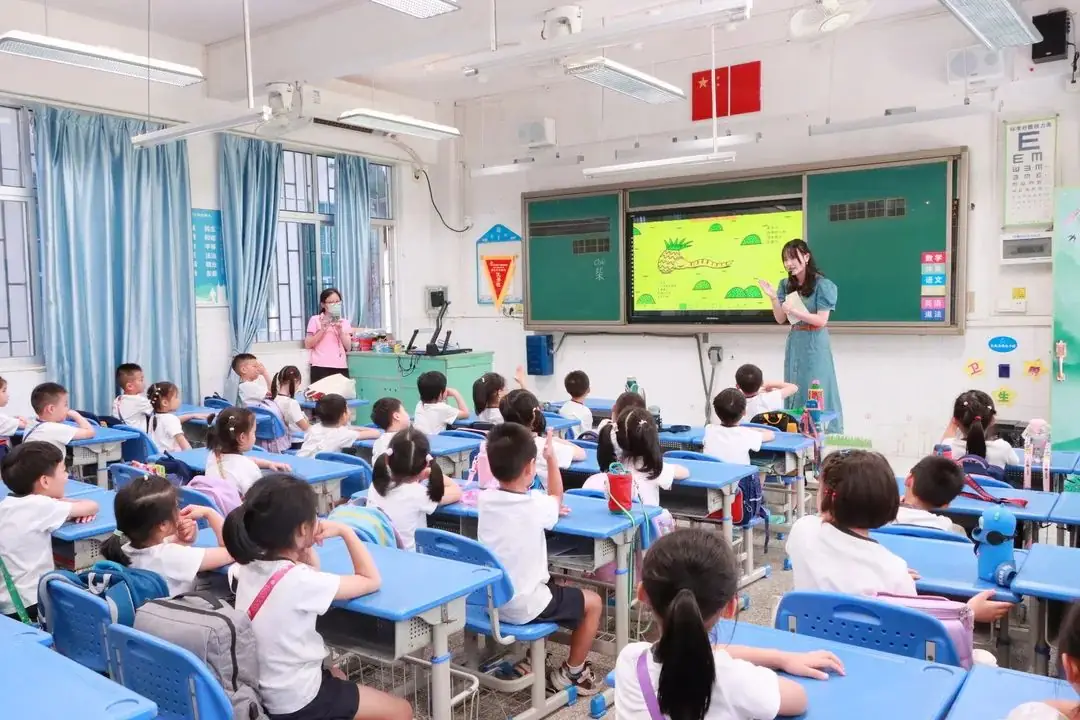 【鸟瞰】第一季第10期“小学我们来了”幼小衔接系列活动 第29张 【鸟瞰】第一季第10期“小学我们来了”幼小衔接系列活动 第29张