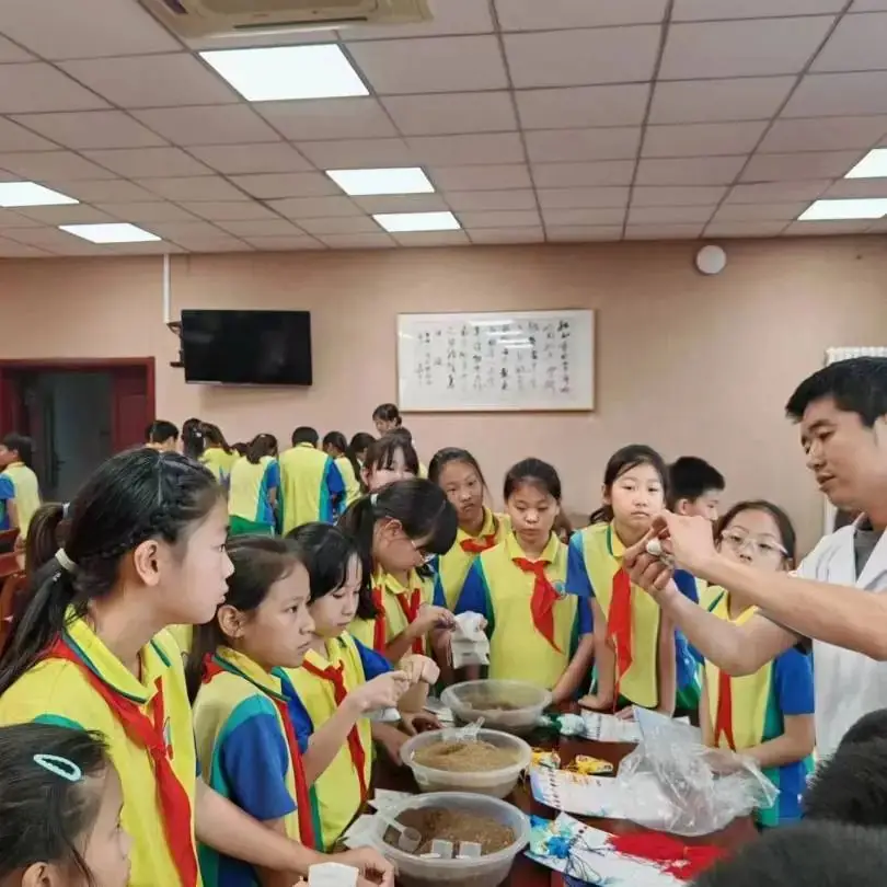 童年愉悦 快乐成长——桥梓镇中心小学2024年“六一”庆祝活动 第35张 童年愉悦 快乐成长——桥梓镇中心小学2024年“六一”庆祝活动 第35张