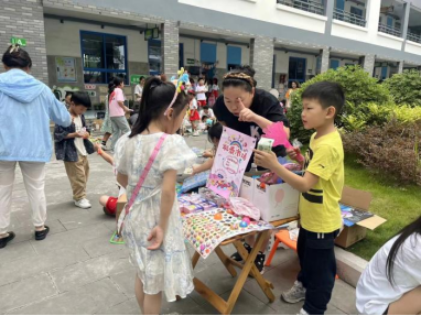童心童趣 “蚁”探究竟——绵阳市塘汛小学举行小蚂蚁嘉年华之一年级蚂蚁集市 第11张 童心童趣 “蚁”探究竟——绵阳市塘汛小学举行小蚂蚁嘉年华之一年级蚂蚁集市 第11张
