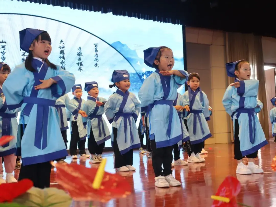 欢乐童年 精彩无限——临沂第六实验小学启智幼儿园“庆六一”系列活动纪实 第39张 欢乐童年 精彩无限——临沂第六实验小学启智幼儿园“庆六一”系列活动纪实 第39张