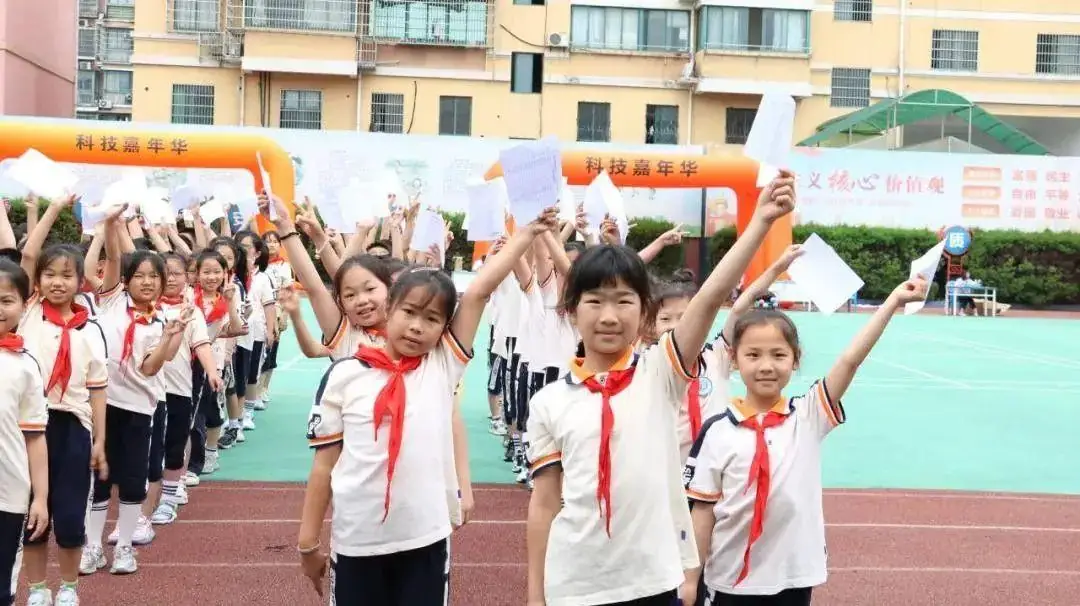 “家门口青少年宫”活动走进岩山小学、宁围小学新华校区、义桥二小、凤标小学和通惠小学 第6张 “家门口青少年宫”活动走进岩山小学、宁围小学新华校区、义桥二小、凤标小学和通惠小学 第6张