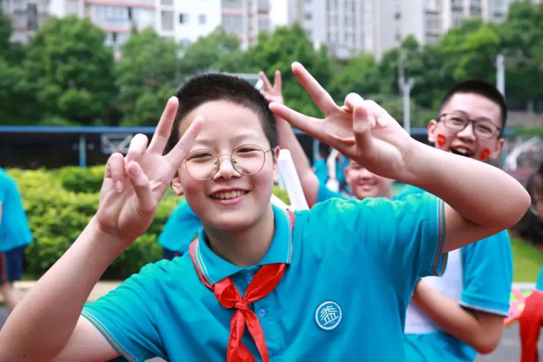 中考必胜 华益必胜 | 学校举行“激扬青春 决胜中考” 中考加油活动 第36张 中考必胜 华益必胜 | 学校举行“激扬青春 决胜中考” 中考加油活动 第36张