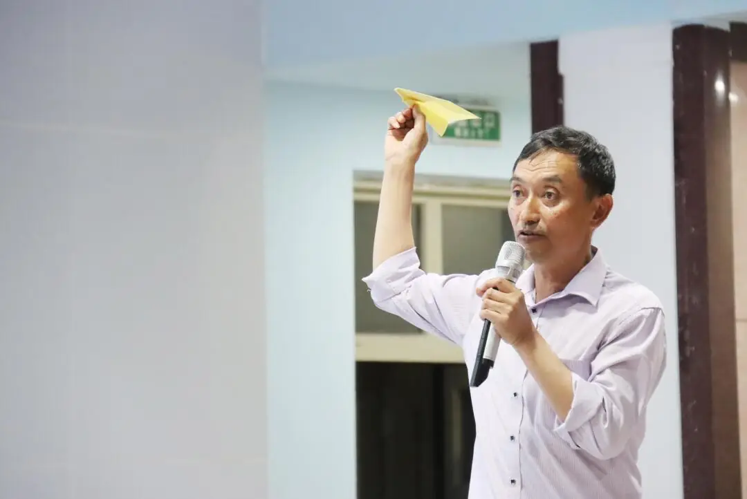 追科技之光 逐航天之梦 太原杏花岭小学教育集团科学教育参观体验主题活动 第17张 追科技之光 逐航天之梦 太原杏花岭小学教育集团科学教育参观体验主题活动 第17张