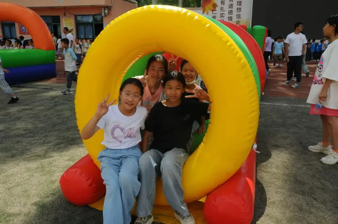 童心飞扬  快乐翱翔——中关村第一小学顺义学校“六一”儿童节嘉年华活动 第73张