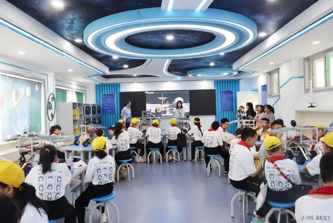 追科技之光 逐航天之梦 太原杏花岭小学教育集团科学教育参观体验主题活动 第4张 追科技之光 逐航天之梦 太原杏花岭小学教育集团科学教育参观体验主题活动 第4张