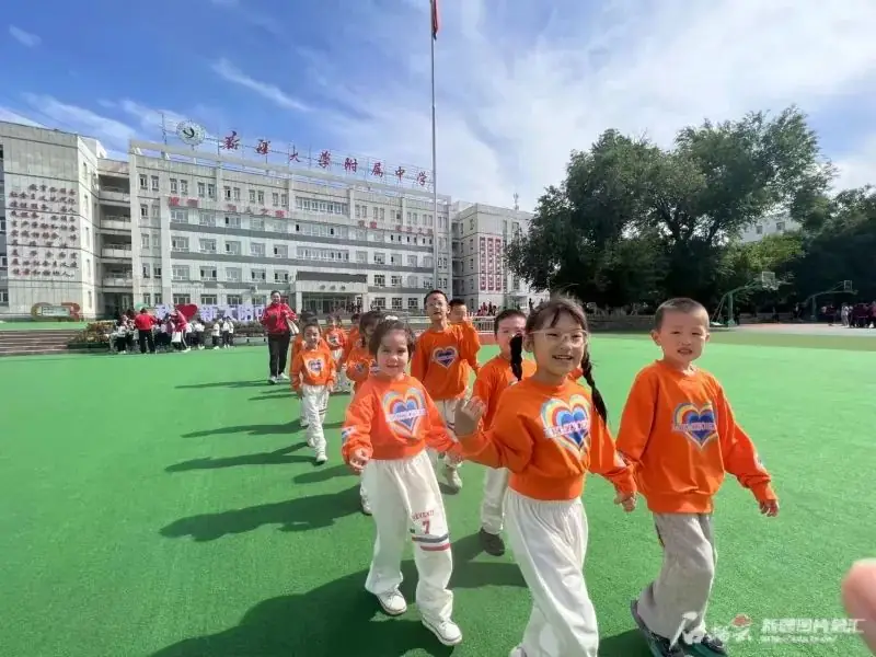 【石榴花开】乌市幼儿园萌娃进校园 感受小学生活 第1张 【石榴花开】乌市幼儿园萌娃进校园 感受小学生活 第1张