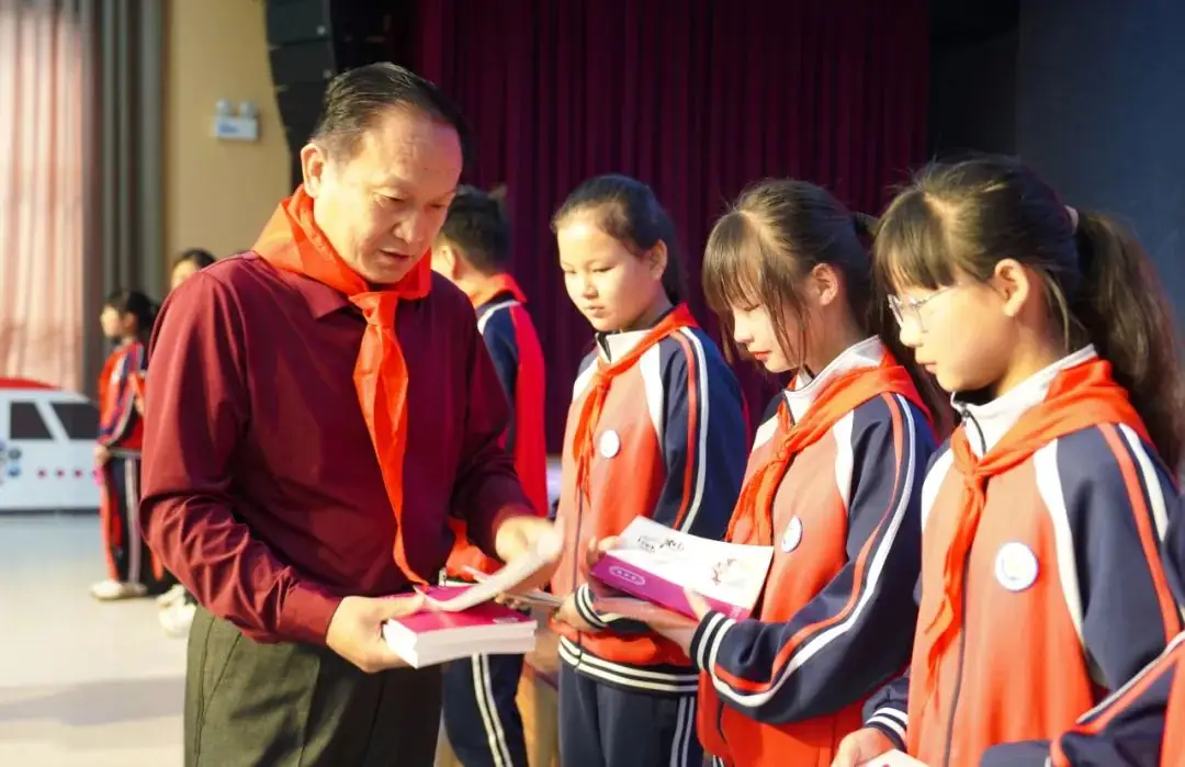 童心向党  筑梦未来——明光市抹山小学举行庆“六一”暨第四届校园体育艺术文化节活动 第21张