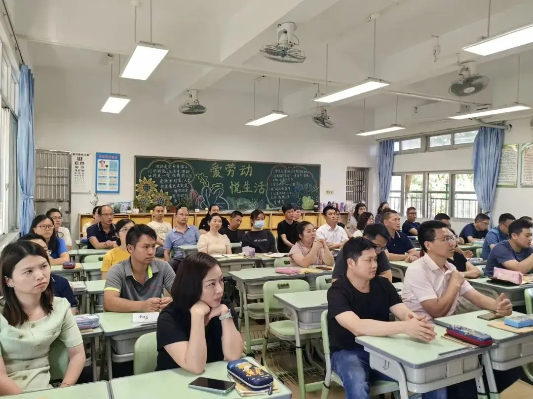 “心向阳光,快乐成长”——谢岗小学心理健康教育月系列活动 第11张