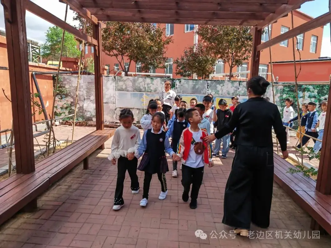 【幼小衔接】走进小学 赴一场时光之约——区机关幼儿园走进实验小学研学活动纪实 第57张 【幼小衔接】走进小学 赴一场时光之约——区机关幼儿园走进实验小学研学活动纪实 第57张