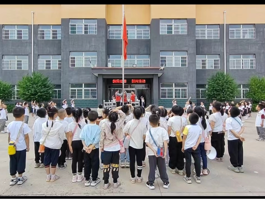 【西苑园动态】走进小学校园 科学幼小衔接 ——榆次七幼教育集团西苑园大班幼儿走进小学-第19张图片-四季读书网 【西苑园动态】走进小学校园 科学幼小衔接 ——榆次七幼教育集团西苑园大班幼儿走进小学-第19张图片-四季读书网