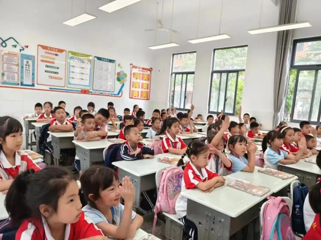 【学前教育宣传月】初探小学  艺启成长——澧县襄阳幼儿园幼小衔接之参观小学活动 第60张