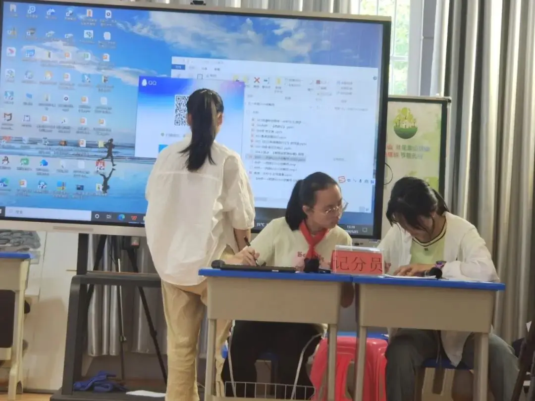 【武东小学】＂与书为伴,泽润心灵!武东小学读书月活动之推荐一本好书＂ 第39张