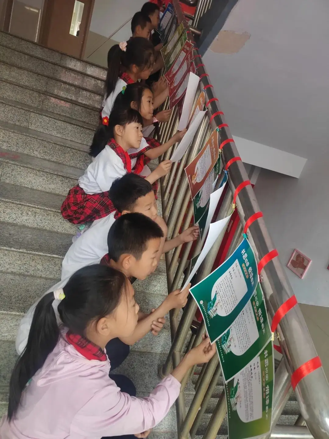 工农路小学“书香校园,悦读春天”读书月系列活动 第10张 工农路小学“书香校园,悦读春天”读书月系列活动 第10张