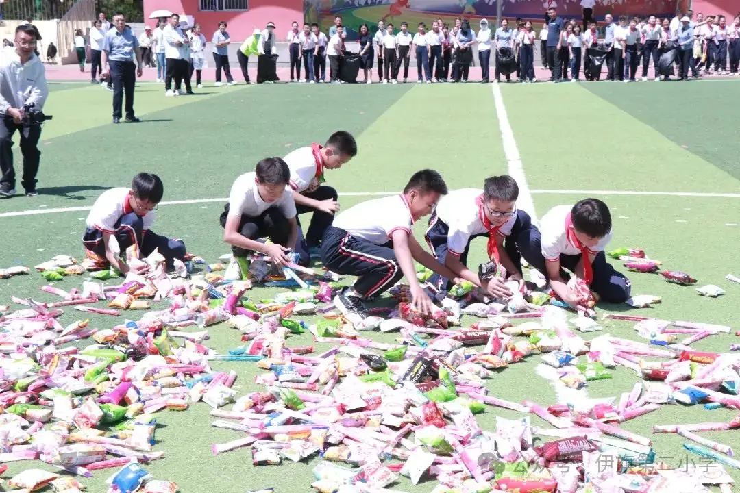 以心相会 向阳而生——伊旗第二小学“5·25”心理健康月活动精彩上演 第33张