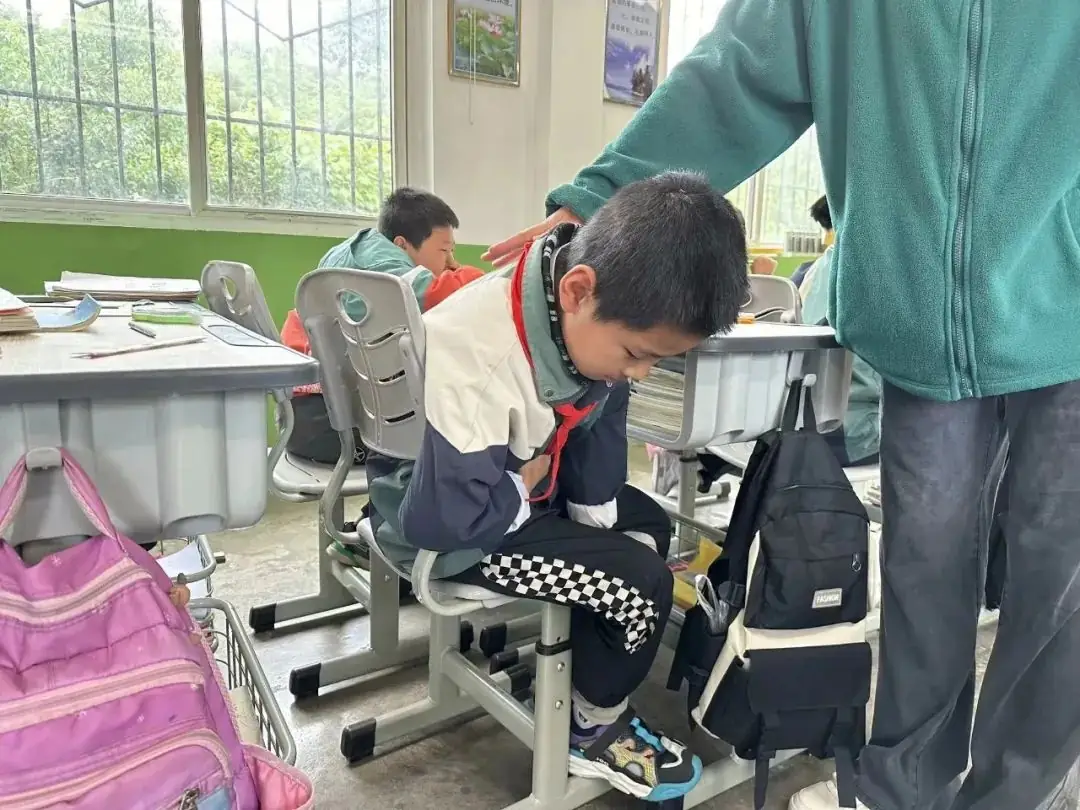 新街镇老庄小学食品安全应急演练活动 第7张 新街镇老庄小学食品安全应急演练活动 第7张