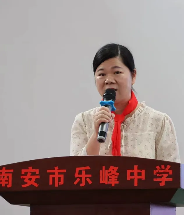 欢乐童年 放飞梦想 ——南安市炉山小学庆祝六一表彰大会暨文艺汇演 第9张 欢乐童年 放飞梦想 ——南安市炉山小学庆祝六一表彰大会暨文艺汇演 第9张