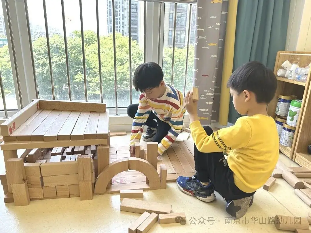 【爱生长活动】大三班:搭建小学 第9张 【爱生长活动】大三班:搭建小学 第9张