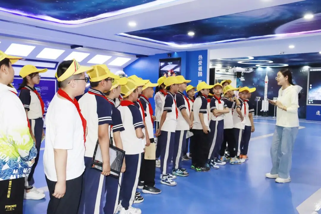 追科技之光 逐航天之梦 太原杏花岭小学教育集团科学教育参观体验主题活动 第23张 追科技之光 逐航天之梦 太原杏花岭小学教育集团科学教育参观体验主题活动 第23张