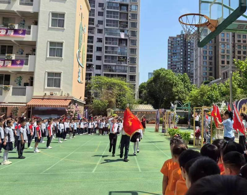 跟小学 说 “ 你好 ” ——海贝儿大班参观小学活动 第38张