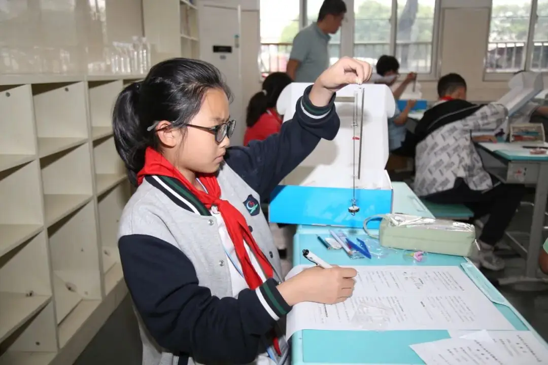 以赛促学,千帆竞发——新桥中心小学承办2024年江阴市中小学生实验能力大赛(小学科学) 第4张 以赛促学,千帆竞发——新桥中心小学承办2024年江阴市中小学生实验能力大赛(小学科学) 第4张