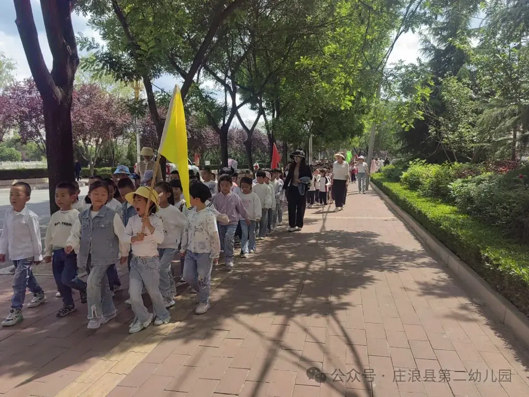 【幼小衔接】初探小学  幼“见”成长——庄浪县第二幼儿园教育集团大班组幼小衔接活动之参观小学 第20张