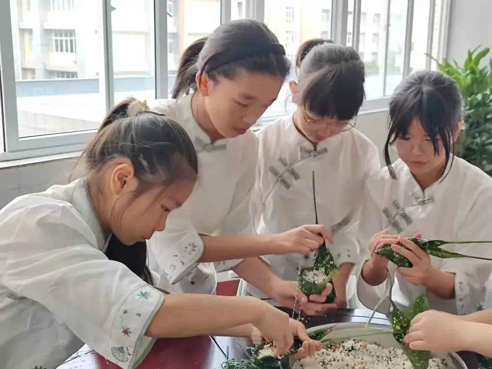西昌月城学校2024年端午节、高考、中考期间作息时间调整的通知 第20张 西昌月城学校2024年端午节、高考、中考期间作息时间调整的通知 第20张