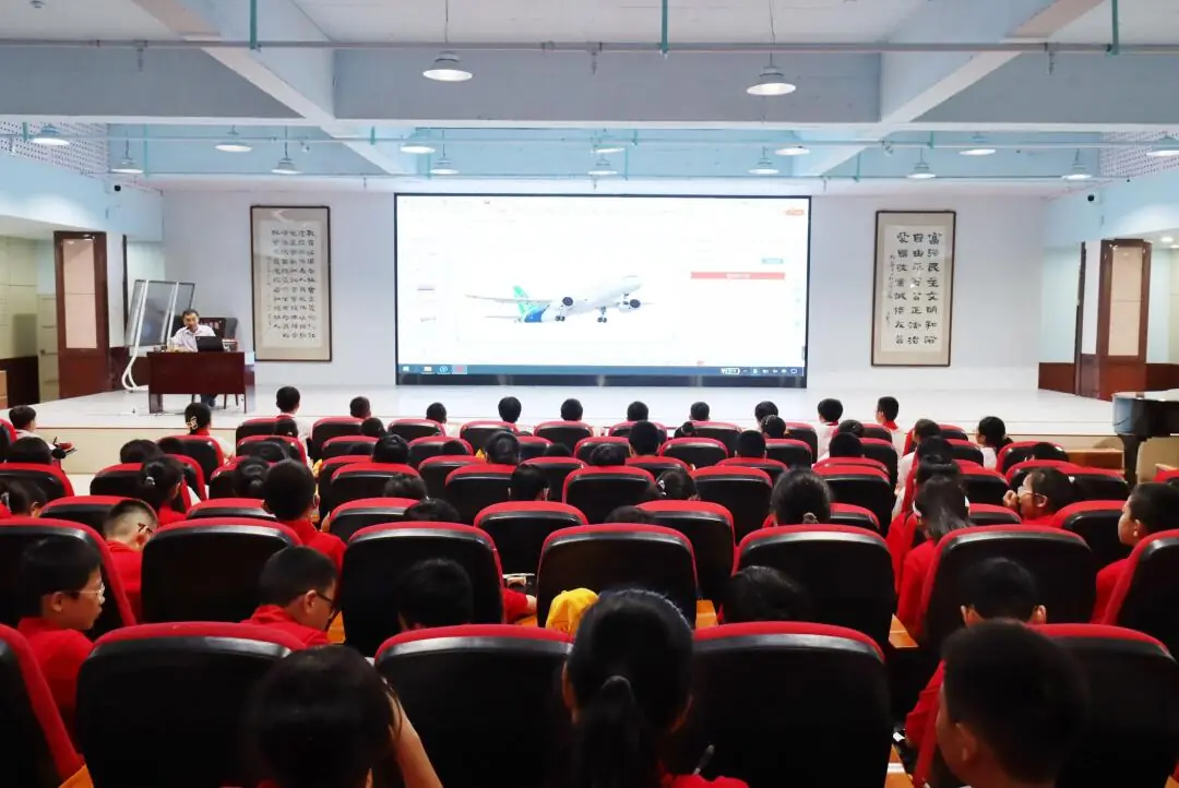 追科技之光 逐航天之梦 太原杏花岭小学教育集团科学教育参观体验主题活动 第1张 追科技之光 逐航天之梦 太原杏花岭小学教育集团科学教育参观体验主题活动 第1张