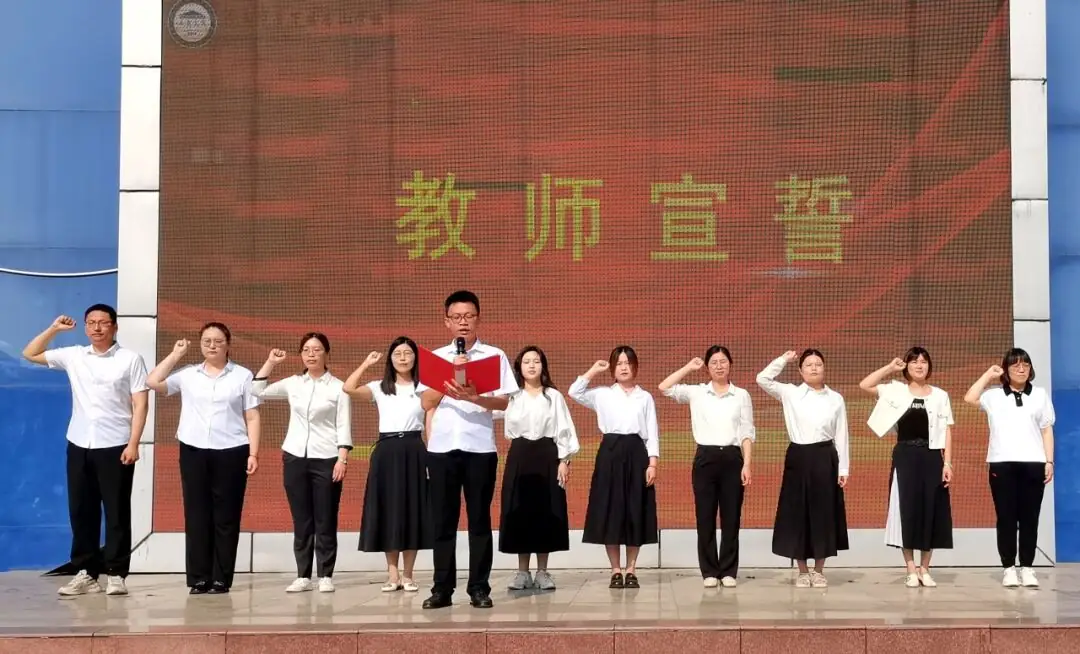 聚焦初中部|感恩母校 励志中考 第2张 聚焦初中部|感恩母校 励志中考 第2张