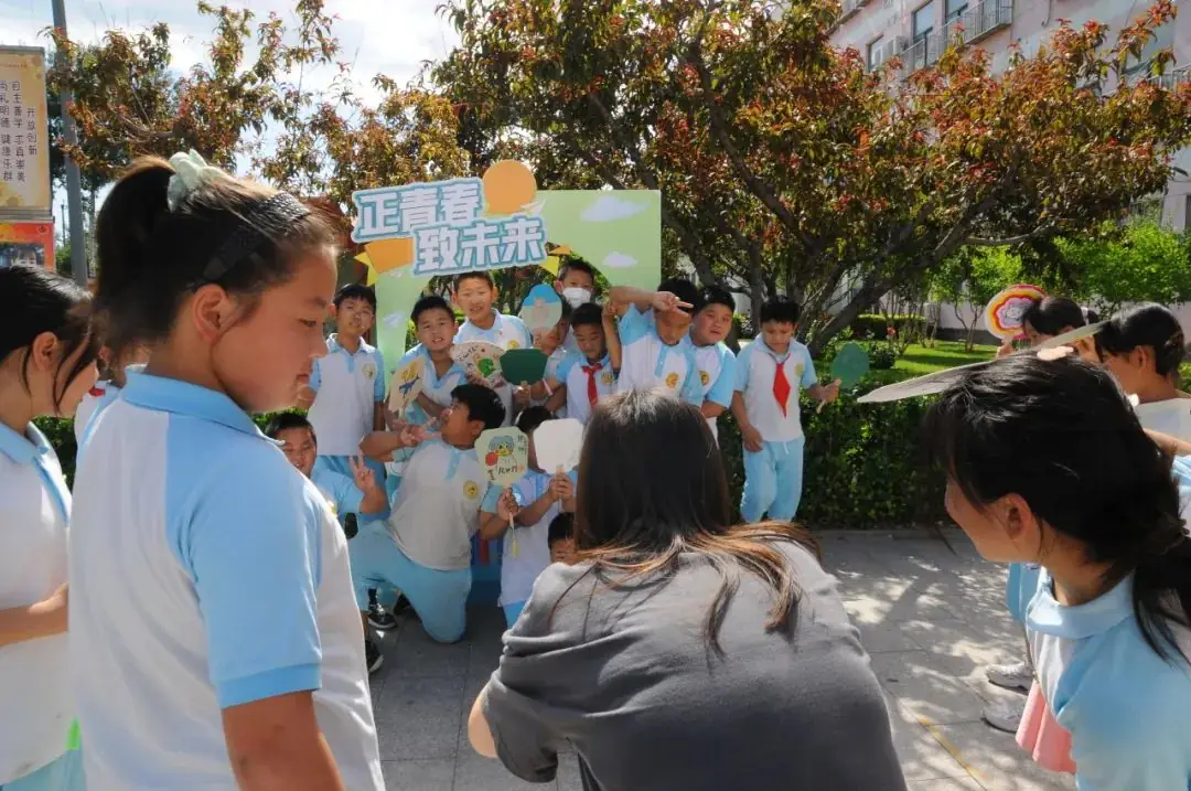 童心飞扬  快乐翱翔——中关村第一小学顺义学校“六一”儿童节嘉年华活动 第307张