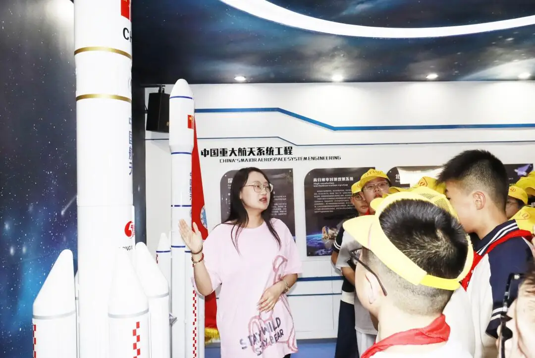 追科技之光 逐航天之梦 太原杏花岭小学教育集团科学教育参观体验主题活动 第24张 追科技之光 逐航天之梦 太原杏花岭小学教育集团科学教育参观体验主题活动 第24张