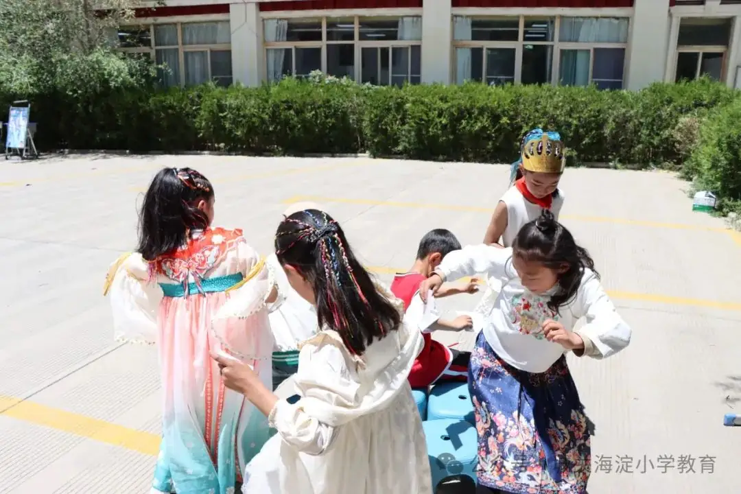 城关区海淀小学隆重举行六一国际儿童节庆祝活动——愿孩子们眼中有神、心中有光,健康成长、节日快乐 第31张