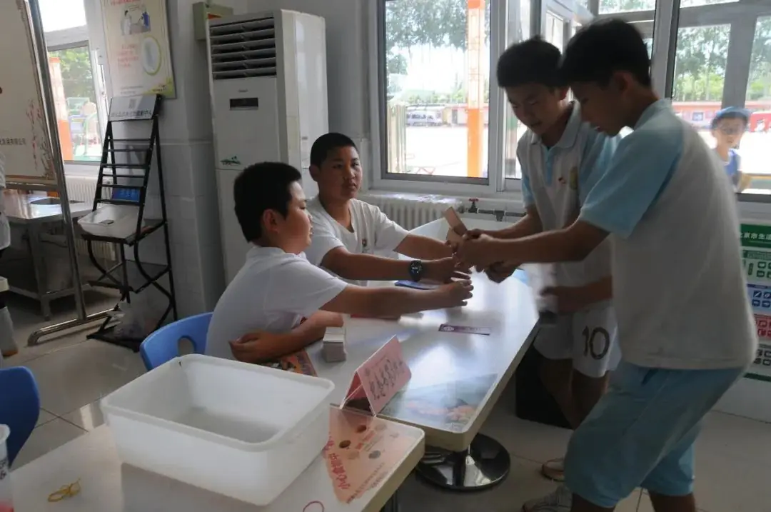 童心飞扬  快乐翱翔——中关村第一小学顺义学校“六一”儿童节嘉年华活动 第291张