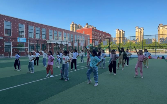 【喜报】祝贺荥阳市第九小学在“2024年郑州市中小学生操舞类锦标赛”中荣获二等奖 第13张 【喜报】祝贺荥阳市第九小学在“2024年郑州市中小学生操舞类锦标赛”中荣获二等奖 第13张